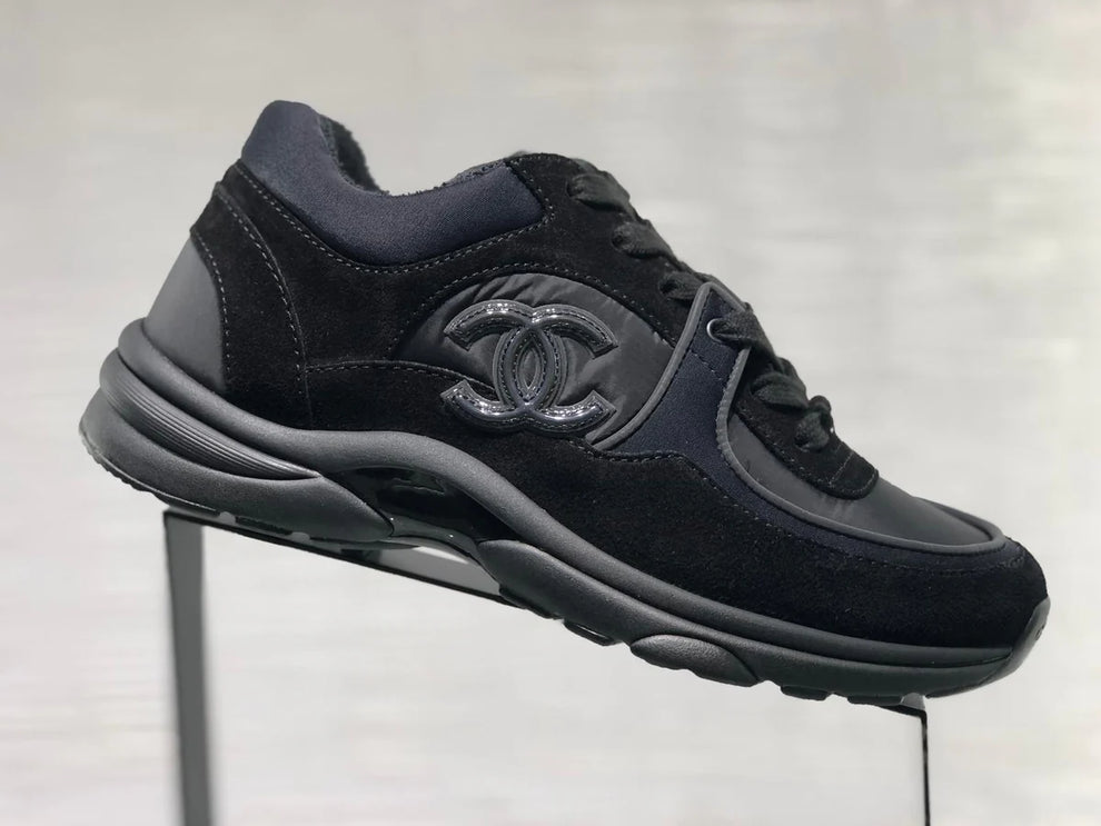 Chanel CC Runner Black