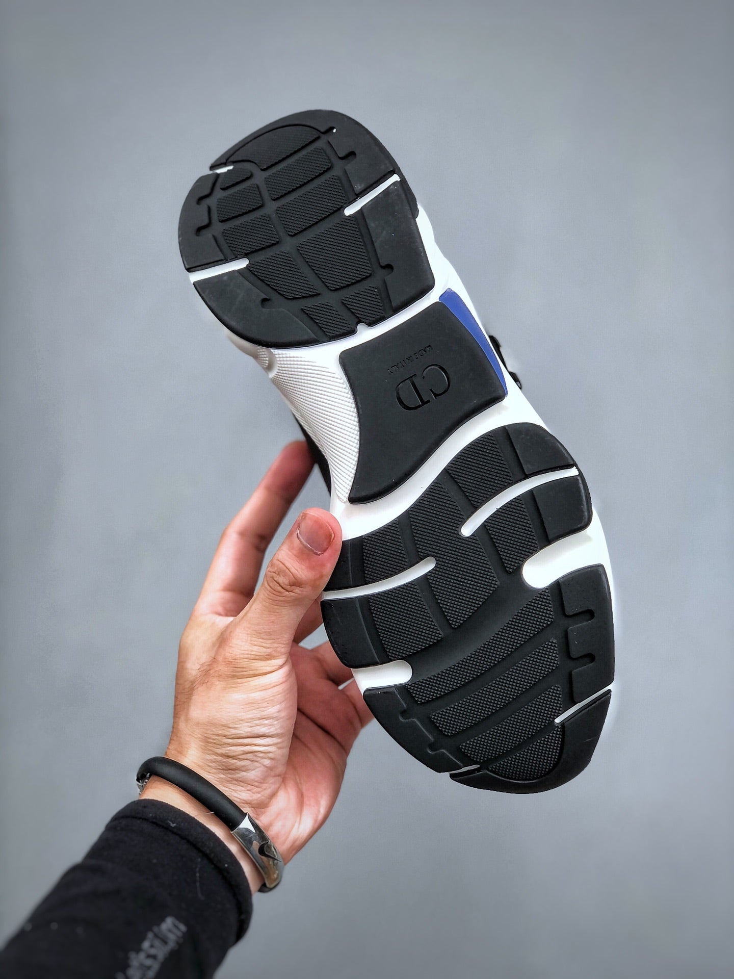 Dior B22 White & Blue