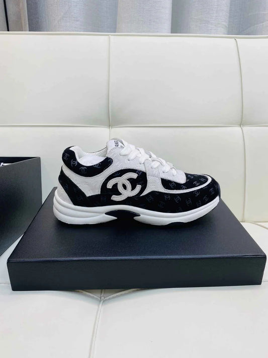 Chanel CC Runner