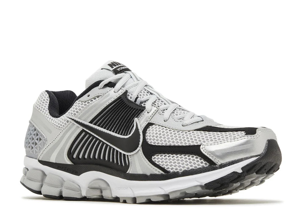 Nike Vomero 5 Metallic Silver Black