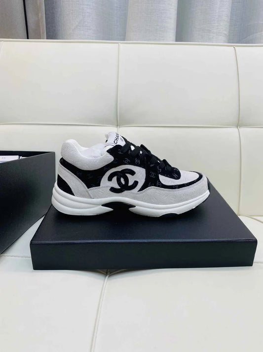 Chanel CC Runner
