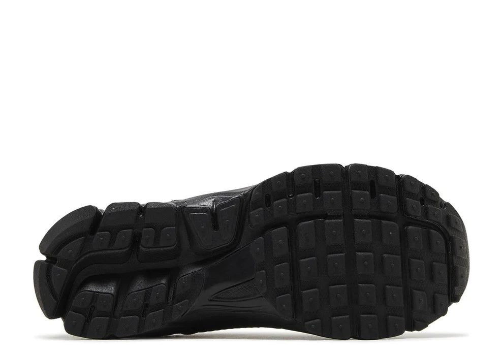 Nike Vomero 5 Triple Black