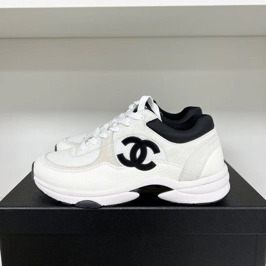 Chanel CC Runner White/Black