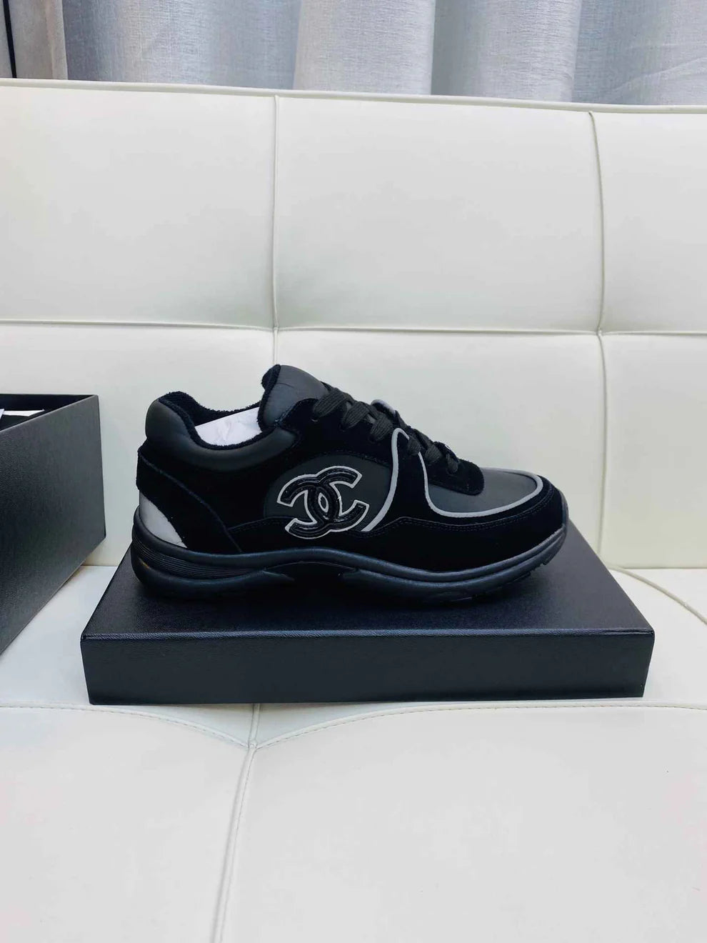 Chanel CC Runner Black Réflechissante