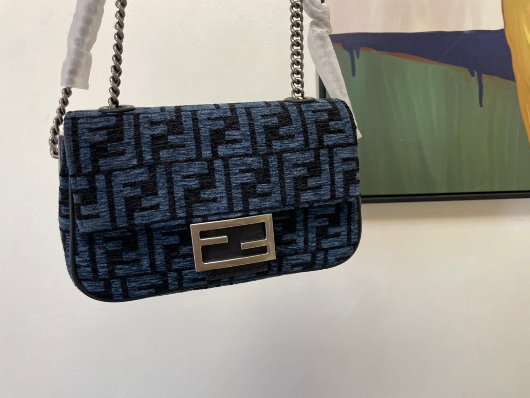 Sac Fendi Bleu