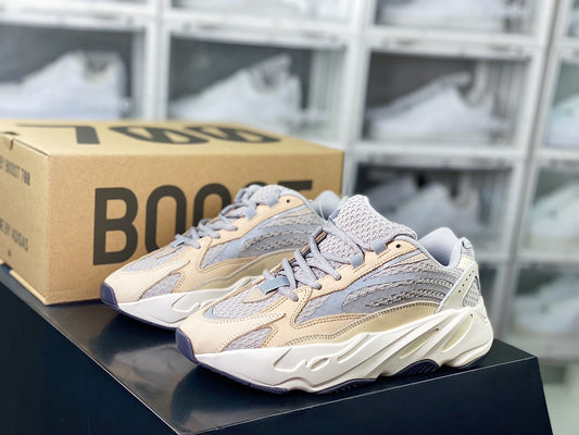 Yeezy 700 V2 Cream