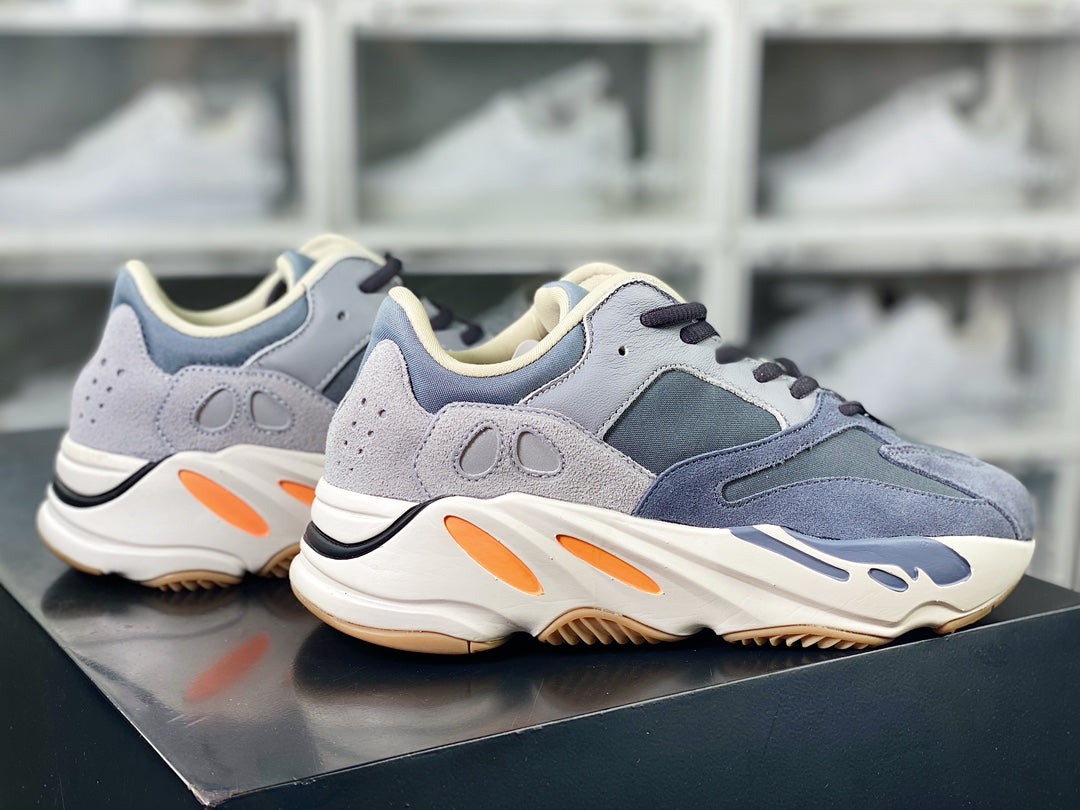 Yeezy 700 V2 Magnet