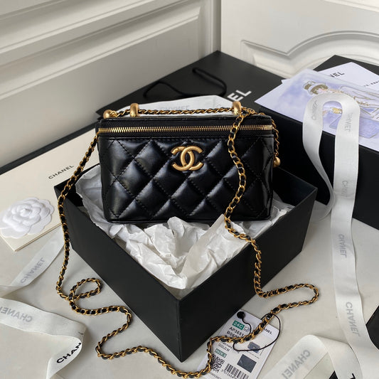 Chanel Vanity Noir