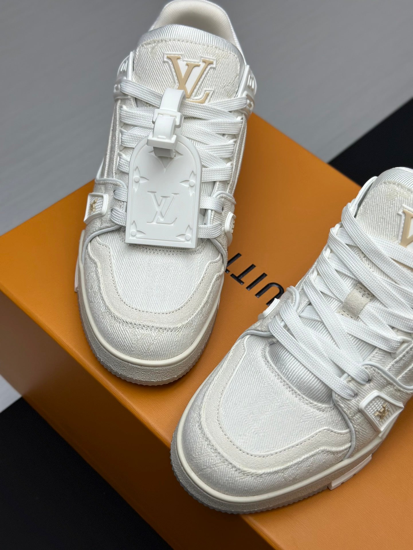 LV Trainer Blanc