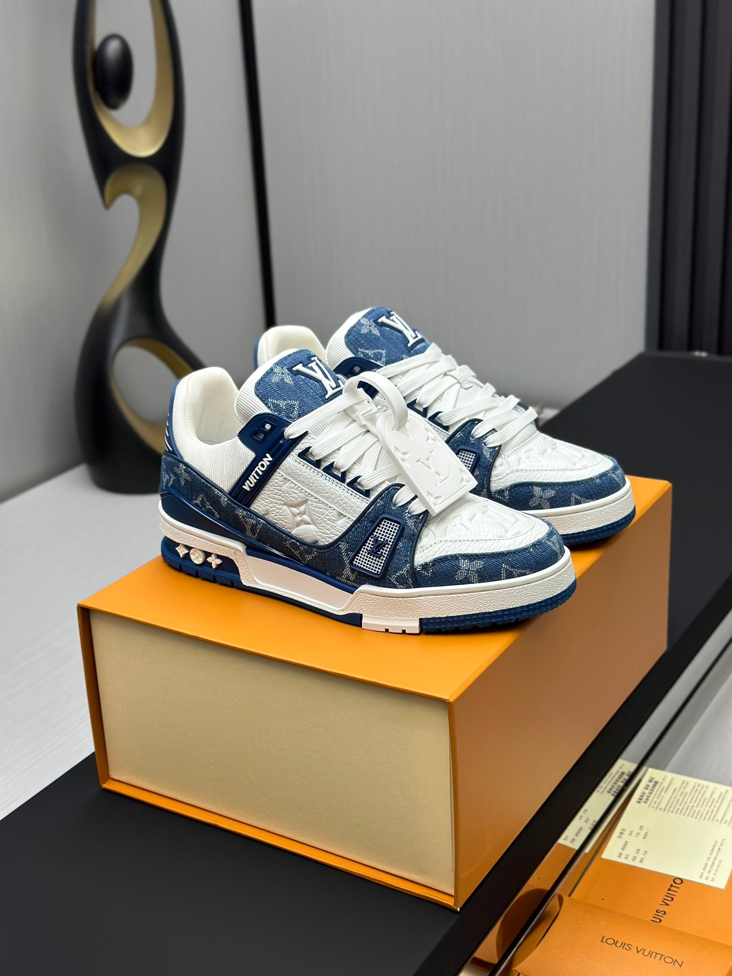 LV Trainer Bleu