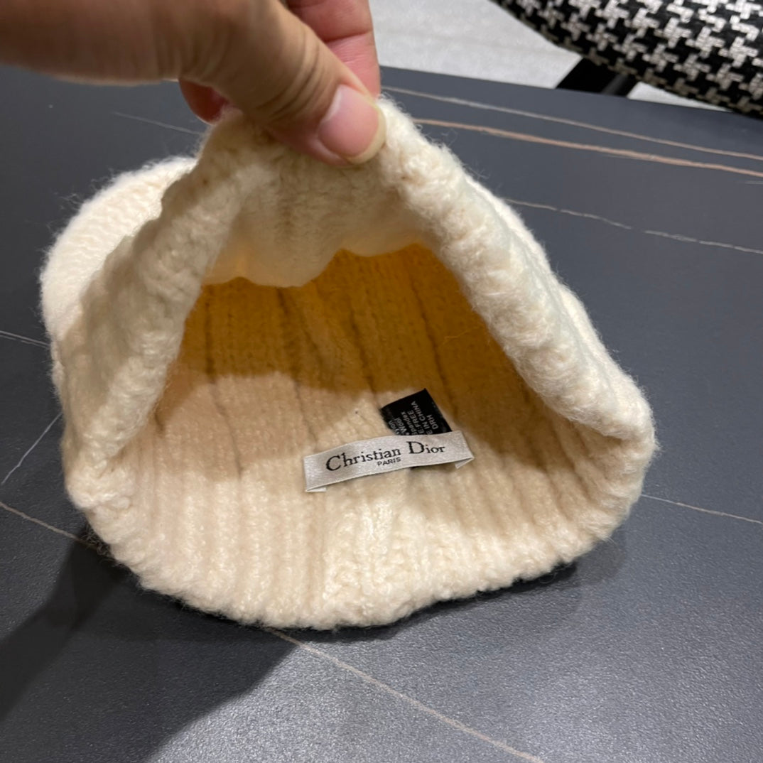 Bonnet Dior Biege