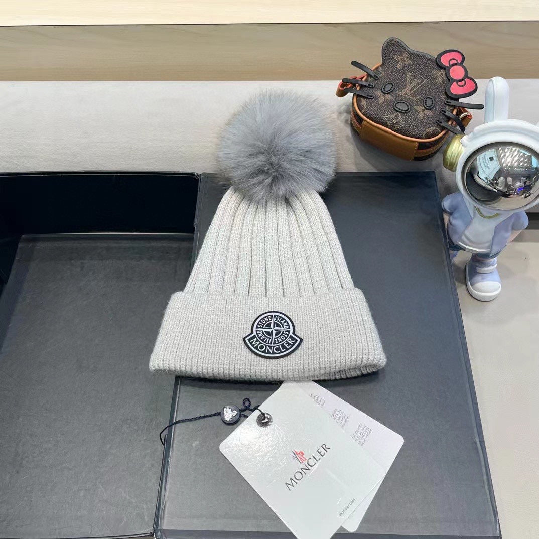 Bonnet Moncler Gris